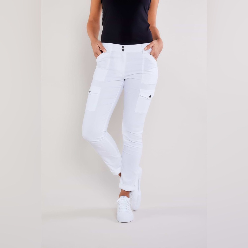Anatomie White Straight Leg Pants. Brand NEW